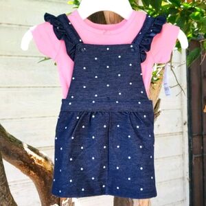 Carter's baby 2 piece size 9 Months